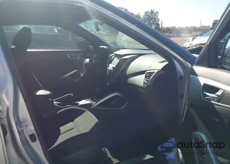 2017 Hyundai Veloster Value Edition из США, поврежденный, VIN KMHTC6AD6HU319430